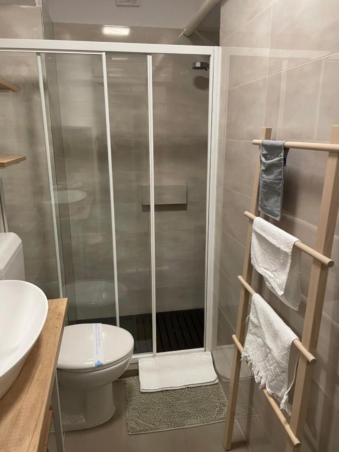 Apartments Santini ซาเกร็บ ภายนอก รูปภาพ