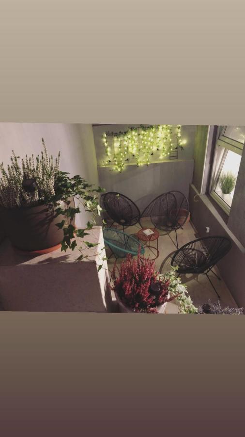 Apartments Santini ซาเกร็บ ภายนอก รูปภาพ
