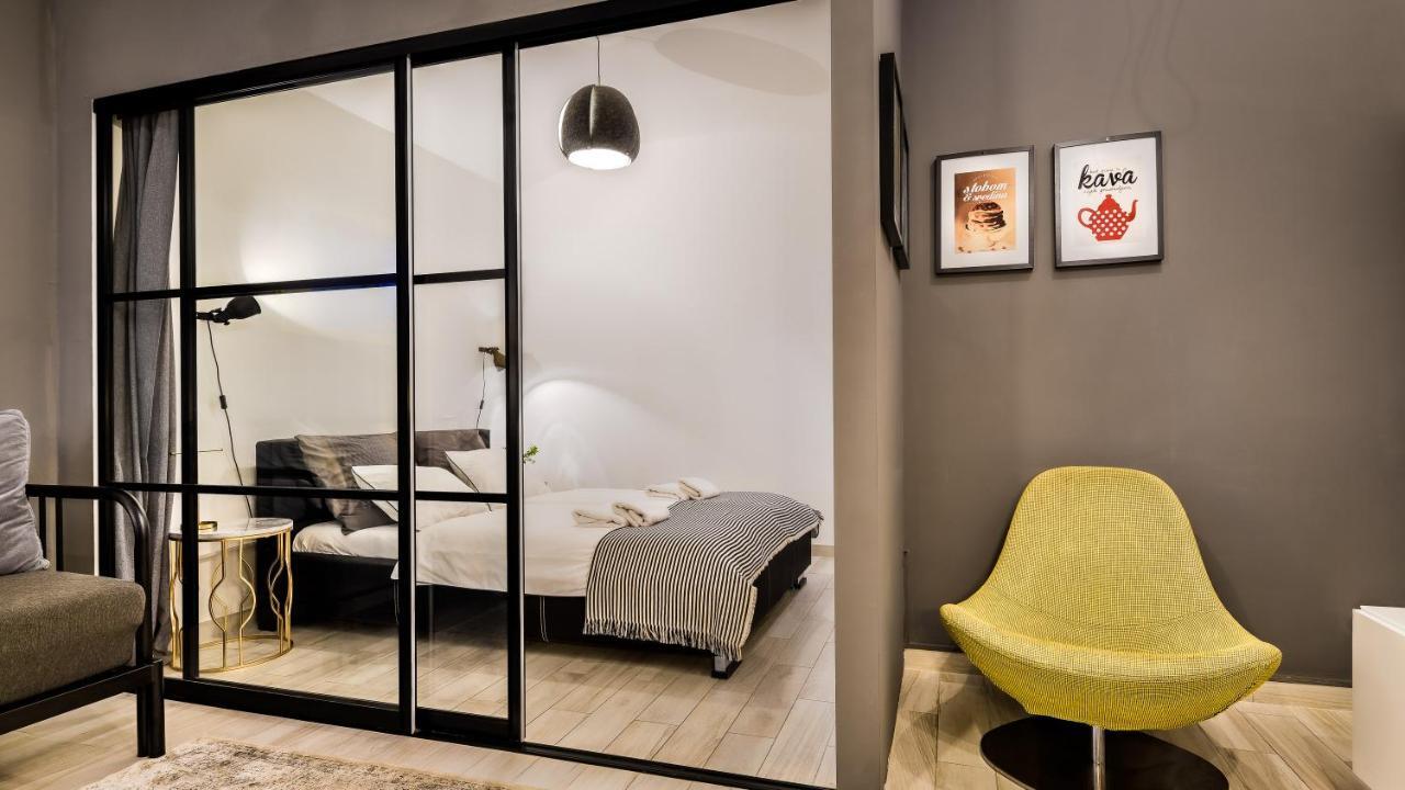 Apartments Santini ซาเกร็บ ภายนอก รูปภาพ