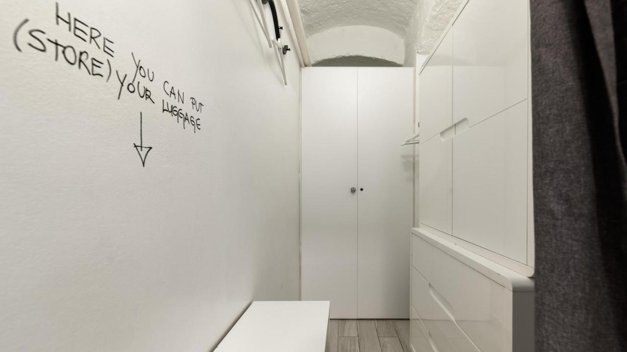 Apartments Santini ซาเกร็บ ภายนอก รูปภาพ